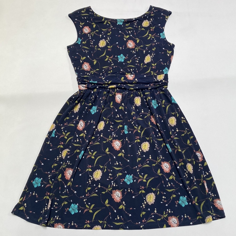 Kaileigh Blue Floral Sleeveless Dress - Picture 5 of 5